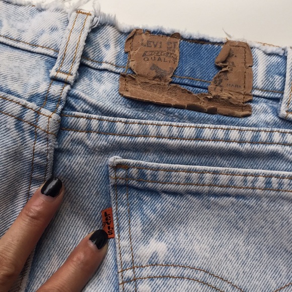 High waist Vintage Levi’s shorts 🌺b4 - Picture 5 of 8